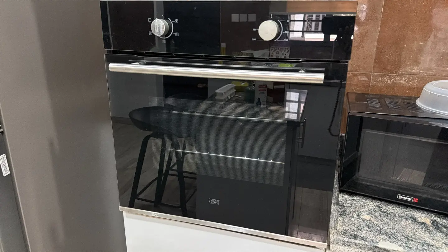USED COOKE AND LEWIS ELECTRIC OVEN