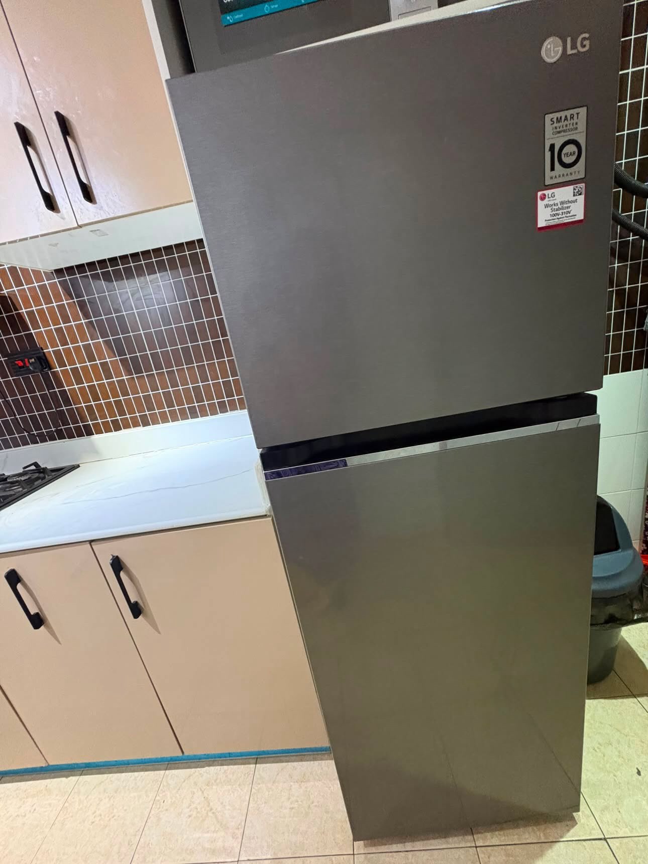 USED LG DOUBLE DOOR INVERTER REFRIGERATOR 263L