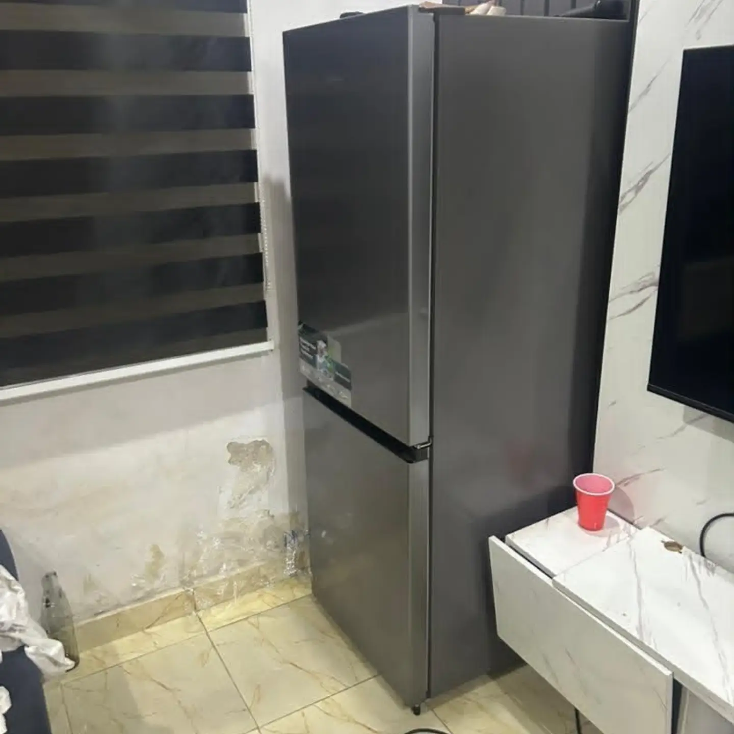 USED HISENSE DOUBLE DOOR REFRIGERATOR 230l