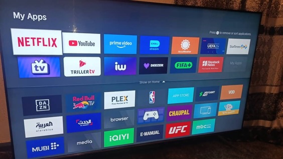 65Inch ULED Hisense Smart Tv